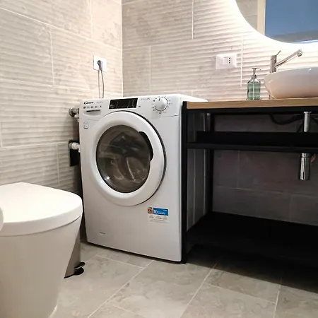 Casa Di Bona S דירה בארי