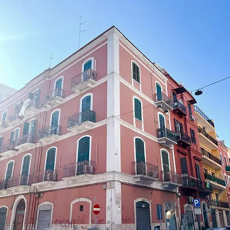 Casa Di Bona S شقة *